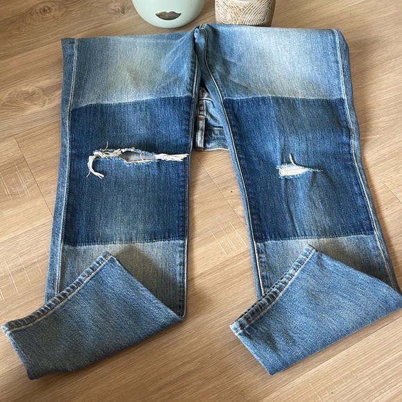 J crew Slim broken in boyfriend Jeans - Picture 4 of 5